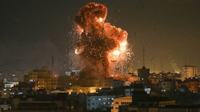 İsrail'den Şam'a saldırı! İsrailli yetkililerden açıklama: Suriye rejimine açık bir mesaj