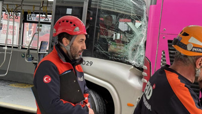 İstanbul’da feci metrobüs kazası: O anlar ortaya çıktı