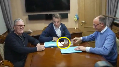 Bu Görüntüler Büyük Tartışma Yarattı. Uyuşturucu mu Kullanıyorlar? Macron Ne Sakladı? Rusya'dan Bomba İddia...