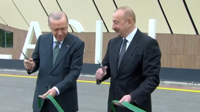 Cumhurbaşkanı Erdoğan Azerbaycan'da havalimanı açtı! Azerbaycan'ın işgalden kurtardığı topraklarda açılan üçüncü havalimanı oldu