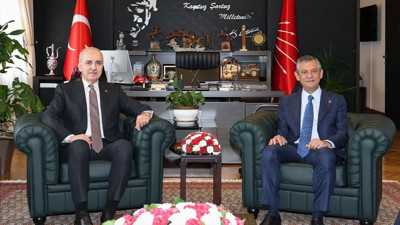 TBMM Başkanı Kurtulmuş ile CHP lideri Özel görüştü!  Terörsüz Türkiye süreci ele alındı. Anayasaya komisyonu konuşuldu