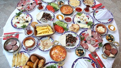 Kahvaltı Hakkında Çok Konuşulan Gerçek: Faydalı mı, Zararlı mı?