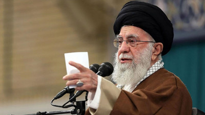 İran Lideri Hamaney'den İsrail'e sert yanıt: Siyonist rejim kendisine acı ve ıstıraplı bir kader hazırladı