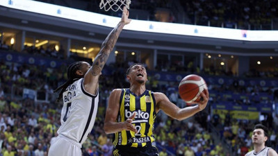Final serisinin ilk maçında Fenerbahçe, Beşiktaş'ı yendi