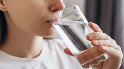 Kana kana soğuk su içenlerde büyük risk: Kalbi hedef alıyor