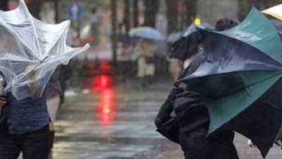 Meteoroloji'den 52 ile 'sarı' ve 'turuncu' uyarı: İstanbul, İzmir, Bursa... Çok şiddetli olması bekleniyor. Rüzgar, fırtına, lodos kaç gün sürecek?