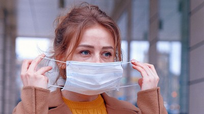 FLAŞ! Uzman doktordan maske takın uyarısı geldi