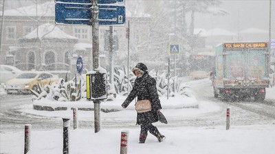 Yeniden Geliyor. İstanbul'da 17 Şubat'ta Kar Yağışı Var