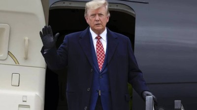 Donald Trump'ın Orta Doğu turunda gazeteci krizi! Uçağa alınmadılar
