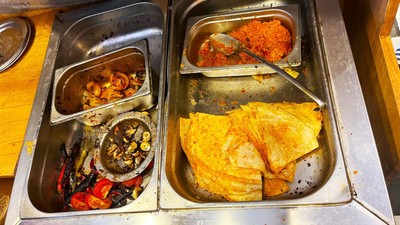 Bozulmuş et ve meze... Hepsini vatandaşa yedireceklerdi: Mühürlendi