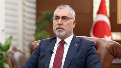 Asgari ücrete ara zam ve ev kadınlarına emeklilik açıklaması! Bakan Işıkhan müjdeyi duyurdu