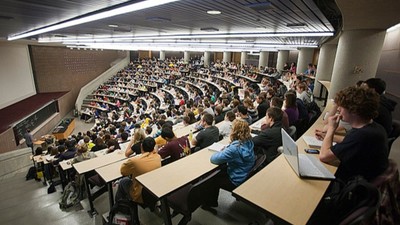 Özel üniversitelerde fiyatlar ikiye katlandı, taksit sayısı düştü!
