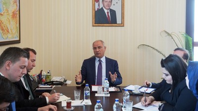 AK Partili Ala,  terör örgütü PKK'nın silahları bırakacağı tarihi açıkladı. Yeni Anayasa ile ilgili muhalefete çağrı yaptı