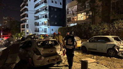 İran İsrail’de onlarca noktayı vurdu. İsrail ordusu: Ülkemizin tamamı saldırı altında