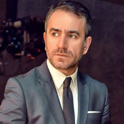 Hangi köşe yazarı Meral Akşener'in basın danışmanı oldu?