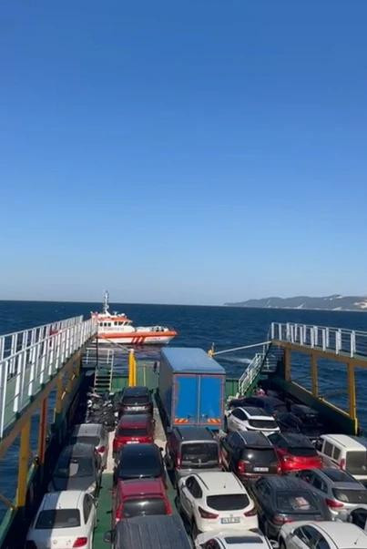 Marmara Adası açıklarında feribot yangını: 200 yolcu tahliye ediliyor