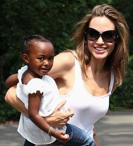 Angelina Jolie'nin üvey kızı gerçek annesini istiyor