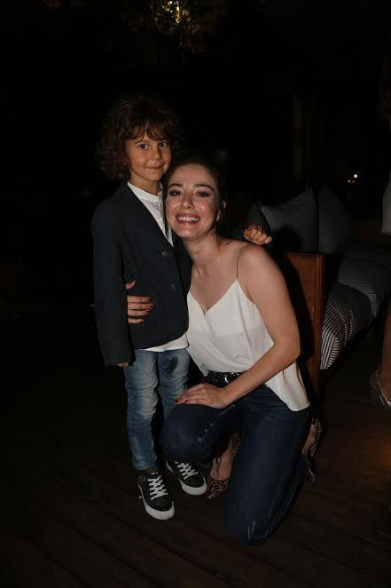 Dolunay dizisinin ekibi ilk bölümü birlikte izledi! - Resim : 4