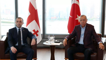 Cumhurbaşkanı Erdoğan'dan ABD kritik görüşmeler. Garibashvili’yi kabul etti. Elon Musk ile görüştü - Resim : 2