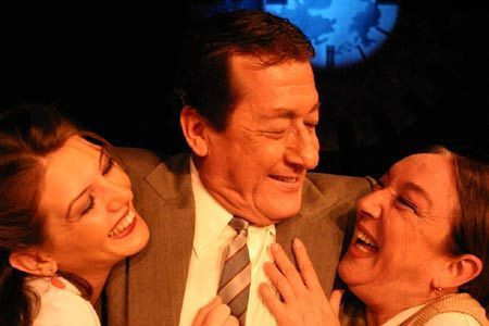 Tiyatro dünyası yasta... Usta isim yaşamını yitirdi