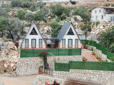 Antalya'da 'Çukur Çetesi'ne operasyon. 'Tefecilik', 'Nitelikli dolandırıcılık' ve 'Yağma'... 11 milyar lira gelir