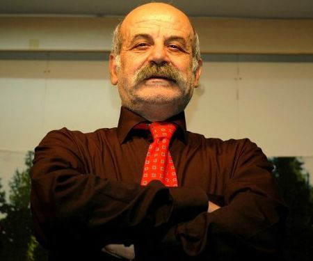 Usta oyuncu hayatını kaybetti!