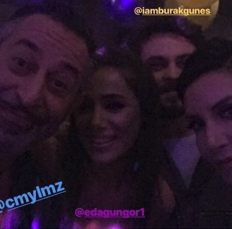 Cem Yılmaz 'Arif V 216'nın partisinde hem eski eşi ve hem de sevgilisiyle eğlendi - Resim : 3