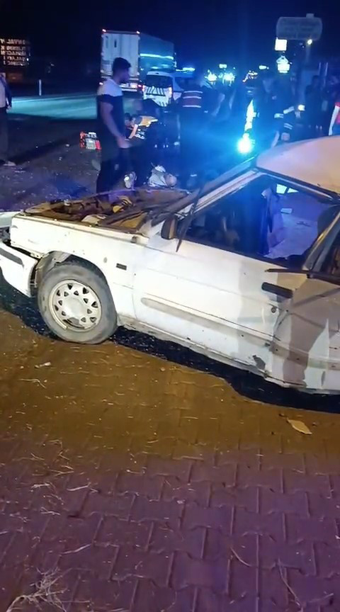 Afyonkarahisar'da feci kaza! Anne ve baba öldü: Kızları ağır yaralı