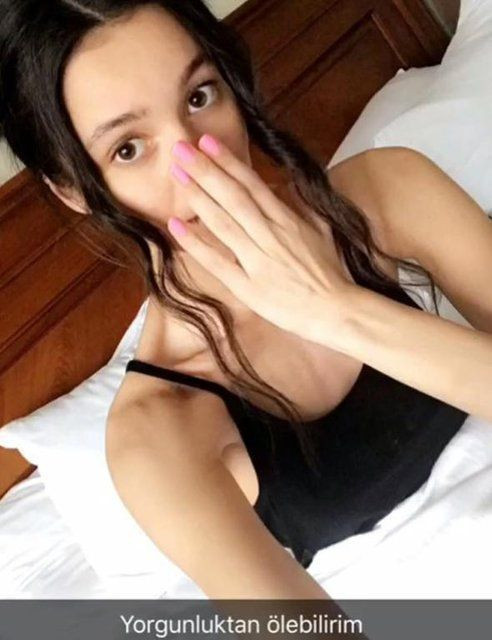 Ünlü şarkıcı yaşadığı zor günleri anlattı - Resim : 8