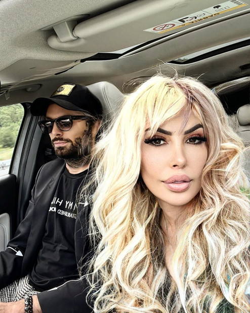 Estetik hastalığına kapıldı, bu hale geldi. Agresif Seyhan Soylu gitti, yerine Gülen Yüz Sisi geldi! Estetikte Ajda Pekkan'ın rekorunu kıran Soylu, yine bıçak altına yattı. İşte Sisi'nin son hali - Resim : 3