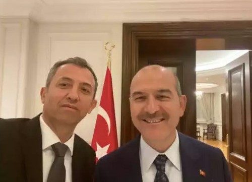 Cumhurbaşkanı Erdoğan'dan gece yarısı çok sayıda atama. Alevi-Bektaşi Kültür ve Cemevi Başkanlığı'na ilk atama. İşte Erdoğan'ın gece yarısı yaptığı atamalar...