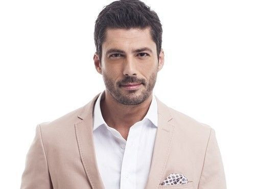 Tutsak'ta Gülper Özdemir'in partneri hangi ünlü oyuncu oldu?