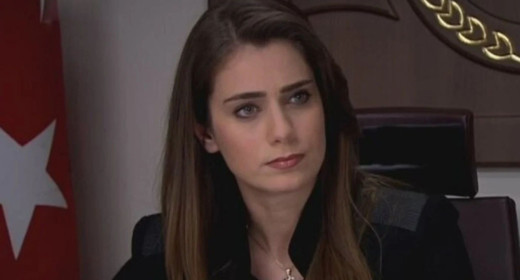 Kurtlar Vadisi'nin savcı Leyla'sıydı: Çiğdem Batur Kurtlar Vadisi Pusu'daki o sahneyi ilk kez anlattı