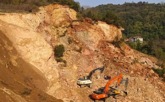 Enkaz altında kalmıştı! Bir hafta sonra acı haber geldi