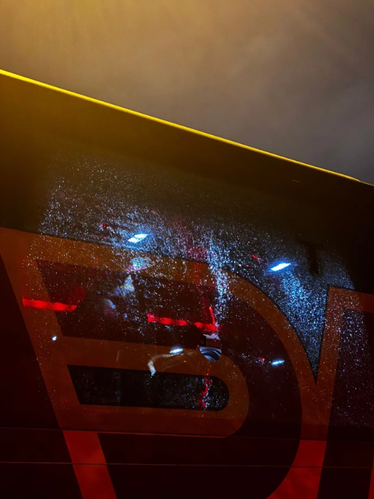 Göksenin Köksal’dan Galatasaray’a ağır hakaret! Tansiyon yükseldi