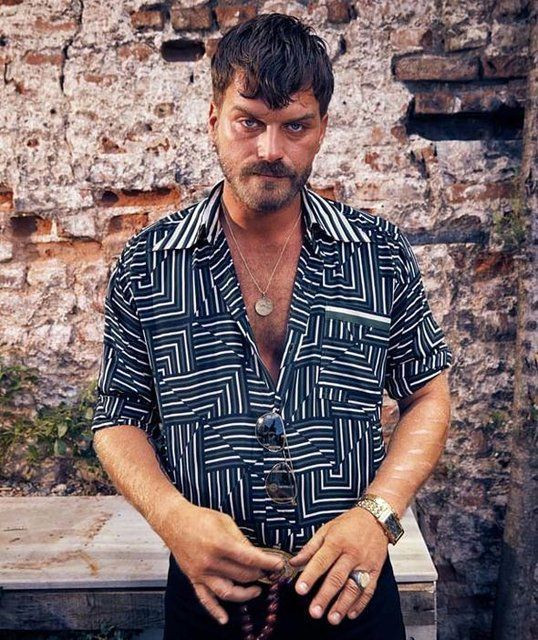 Kıvanç Tatlıtuğ'un şaşırtan değişimi! - Resim : 2