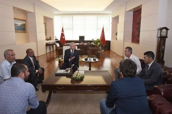 Kılıçdaroğlu gazetecileri kabul etti