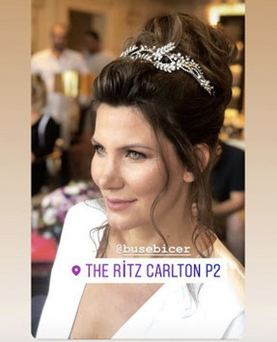 Ekranların güzel sunucusu dünyaevine girdi! - Resim : 3