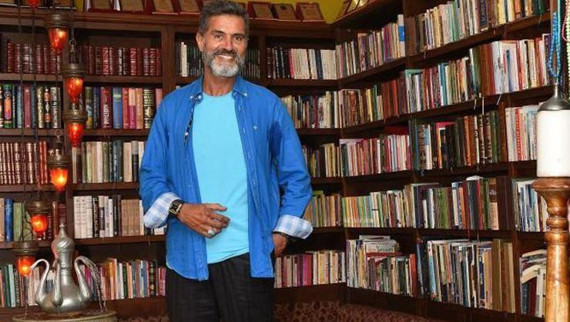 Zeki Müren'le adı anılan Yaşar Alptekin kimdir? Yaşar Alptekin kaç yaşında ve nereli? - Resim : 7