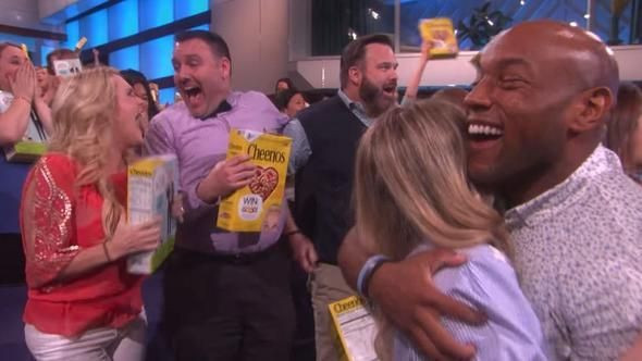 Ellen DeGeneres stüdyodaki seyircilere 1 milyon dolar dağıttı!