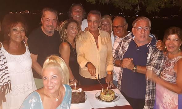 Hababam Sınıfı'nın 'Ahmet'ine sürpriz doğum günü