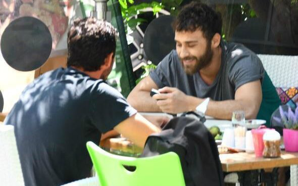 Demet Özdemir'in eski sevgilisine o fotoğrafları mı anlattı?