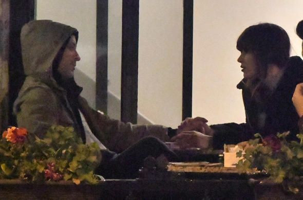 Ünlü çiftin gergin gecesi