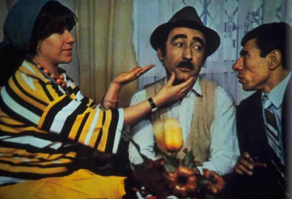 Ayşen Gruda'nın vefatı ünlü isimleri yasa boğdu - Resim : 4