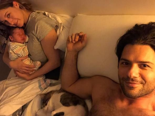 Ünlü çiftin büyük mutluluğu - Resim : 2