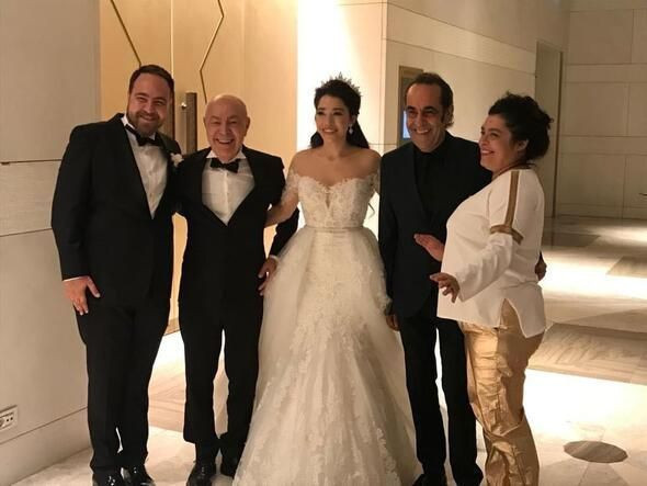 Mazhar Alanson’un mutlu günü... Oğlunu evlendirdi!