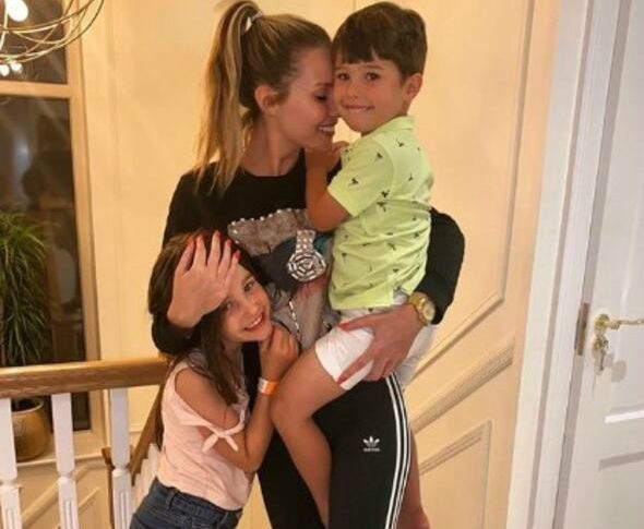 Serdar Ortaç, Chloe'yi yolcu bile etmedi! - Resim : 2