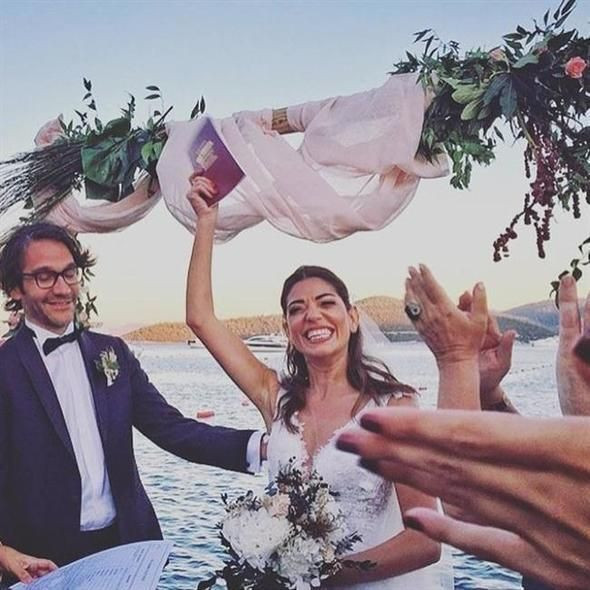 Ünlü oyuncu eşiyle nasıl tanıştığını anlattı