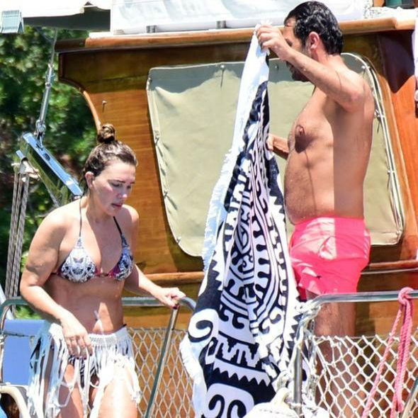 Seren Serengil o sezleri affetmedi!