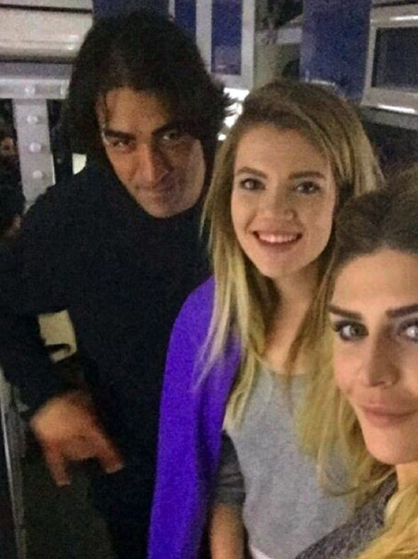 Evlilik yolunda ilk adımı attılar - Resim : 2